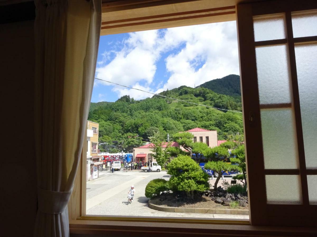 Guesthouse Arakura Фудзиёсида Экстерьер фото